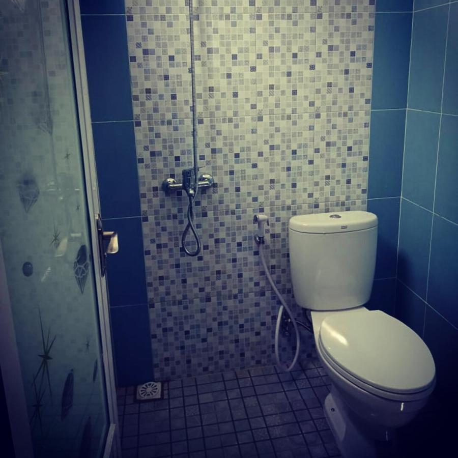 Zg Homestay Solo Sumber  エクステリア 写真